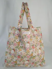 ハンドメイド　エコバッグ（おりたたみ式 　花柄　ホワイト）