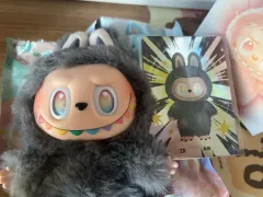 2025年最新】popmart labubu シークレットの人気アイテム - メルカリ