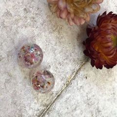 ハンドメイドノンホールピアス515