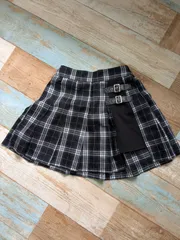 チェックスカート