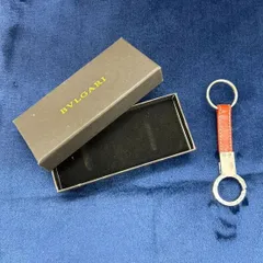 ◎【✨高級ブランド✨】キーホルダー　ブルガリ　BVLGARI　キーリング　メンズ　男性　金属　メタル　メタリック　革　レザー　カラー　銀色　シルバー　ブラウン　茶色　かっこいい　おしゃれ　おすすめ　海外　ハイブランド　便利　箱付き