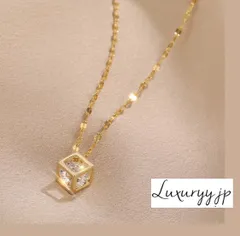 ペタルチェーン+サイコロダンシングダイヤネックレスサージカルステンレス金属アレルギー