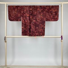 リユース着物 道中着 臙脂 カジュアルからフォーマル 花蝶 袷 絹 未洗い 【身丈】70cm【裄丈】61.5cm MS4037