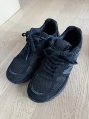 2025年最新】new balance 990 v5 トリプルブラックの人気