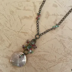 お花と貝のネックレス　N-26