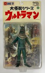 USTOYS ケムール人&ラゴン スーフェス限定20 古谷敏さんサイン入り写真