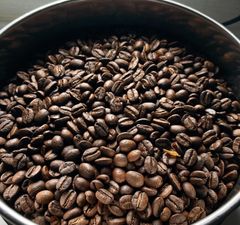 自家焙煎珈琲豆 コーヒー好きにオススメのコーヒー 【コスタリカ オーガニックコーヒー豆100G】全国一律送料無料 「豆のまま」、「挽き」は取引ナビよりお知らせください