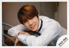 【中古】生写真(ジャニーズ) 7 MEN 侍/佐々木大光/横型・上半身・衣装白・両手曲げ・左向き・前屈み・笑顔/「ジャニーズJr.8・8祭り～東京ドームから始まる～」グッズオフショット/公式生写真