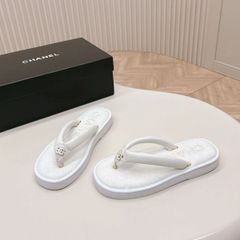 CHANEL スリッパ、白