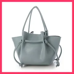 ★スタッフおすすめ★フェイクレザー2way巾着ミニバッグ シーンに合わせて2wayで使える巾着ミニバッグ。ハンドル 上品　おすすめ おしゃれ　★売れ筋★　人気 高見え　高級感