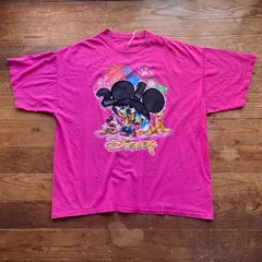 2010 Disney Mickey and friend's Tシャツ　古着　ディズニー ミッキーアンドフレンズ　ドナルド　ピンク　XXL