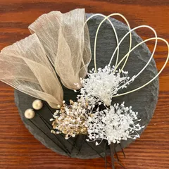 【数に限りがございます⭐︎】かすみ草　水引　チュール　パール　ゴールド　髪飾り　結婚式　成人式　卒業式　前撮り　着物　和装　袴　振袖　浴衣