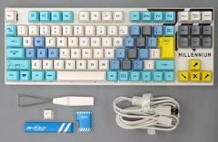 韓国限定 Logitech×ポケモン K855 ピカチュウ無線キーボード30周年