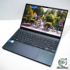 Asus ZenBook 13、 512 GB SSD、 Iris Xe グラフィックス、i5-1135G7、Windows 11、整備番号AS0601