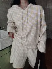 (海外発送)アイボリー/グレー セットアップ フード 半ズボン