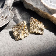【amplis / アンプリス】hanna pierce -Gold-  /  ピアス ゴールド
