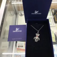 スワロフスキーネックレス　くまのペンダントトップ　箱あり　エキスパート藤沢辻堂店