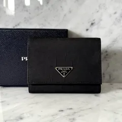 2025年最新】PRADA 三つ折り財布の人気アイテム - メルカリ