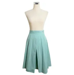 FOXEY NEW YORK フォクシー フレアスカート タック 膝丈 ミディ丈 ロゴプレート バックファスナー グリーン サイズ40 レディース 美品