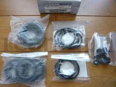 新品 日産純正 33 34 スカイライン GTR GT-R Z33 フェアレディZ ブレーキ シールキット キャリパー Skyline FairladyZ Brake Seal Kit RB26
