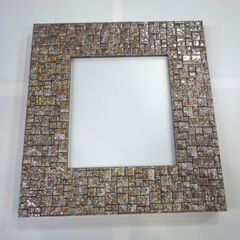 現品限り ミニ額 『12.2ｘ13.8ｘ厚1.0cmまでのモノが入る』 シルバー  縁幅4.5cm 樹脂 ミニ額縁 ミニフレーム  高級額 DIY ハンドメイド 作品を飾る 棹の端材を使った 小さな額 【3464-A-GMH04】