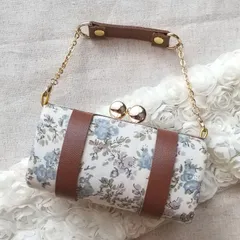ボストン風がま口バッグ　花柄(ブルー)