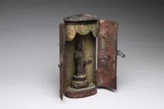 仏像 厨子入 本金メッキ仕上げ 蔵出し品　仏教美術 仏具