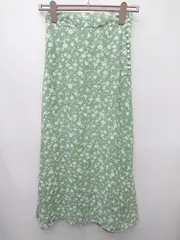 ◇ ⊂ tocco closet 花柄　総柄　サイドパール装飾 ロング フレア スカート サイズM グリーン レディース P  【1410230010752】