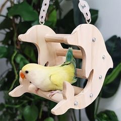 止まり木 鳥用品 おもちゃ ペット 遊び 噛む 玩具 運動不足 ストレス解消 オウム インコ かわいい ブランコ スイング 屋内 屋外 バードウォッチング 野鳥 イルカ型 いるか 木製
