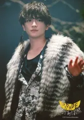 【中古】生写真(ジャニーズ) Hey! Say! JUMP/知念侑李/上半身・衣装黒・白・左手上げ/「Hey! Say! JUMP LIVE TOUR 2019-2020 PARADE」複数の肖像画(オリジナルフォト)