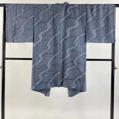 羽織 身丈102.5cm 裄丈67.5cm L 幾何学模様 地紋 絞り 青灰色 正絹 逸品 【中古】