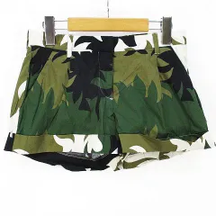 プラダ PRADA 迷彩柄 カモフラ柄 ショートパンツ 42 グリーン 緑 ジップフライ ロールアップ イタリア製 ストレッチ 綿 コットン のサムネイル
