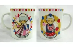 【中古】マグカップ・湯のみ(キャラクター) [単品]エリザベス＆テオドア マグカップ 「3DSソフト ペルソナQ シャドウ オブ ザ ラビリンス ファミ通DXパック エビテン限定セット」 同梱特典