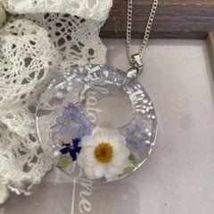 花かんざしと勿忘草と、ペリドット　レジンアート