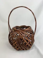 813.花かご　竹細工　竹かご　籠　花器