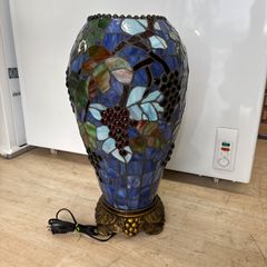美品　ステンドグラス風　ぶどうとツタの模様　ブルー