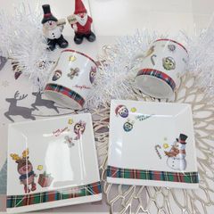 クリスマスデザイン 食器セット Amazon.co.jp: 12個/セットクリスマスツリー食器セット