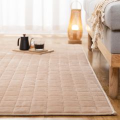 【迅速発送】VK Living カーペット キルトラグ ラグマット 絨毯 ラグ 130×190cm(約1.5畳) 洗える 滑り止め付 防ダニ 抗菌 防臭 1年中使えるタイプ 床暖房 ホットカーペット対応 フランネルラグ モカ