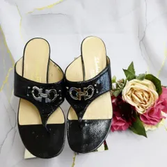 Salvatore Ferragamo　サルバトーレフェラガモ　ダブルガンチーニ　サンダル　黒　ブラック　シルバー金具　靴