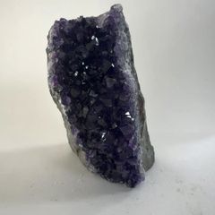 【E30743】 ウルグアイ産 アメシスト 天然石 鉱物 原石 パワーストーン 紫水晶 アメジスト