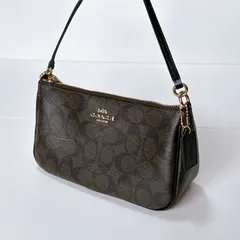 2025年最新】コーチシグネチャーの人気アイテム - メルカリ