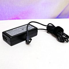 〔Panasonic〕ACアダプター 15.1V--2.6A