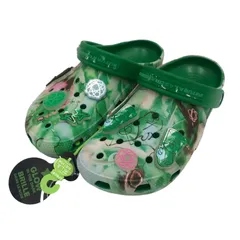 2025年最新】FUTURA crocsの人気アイテム - メルカリ