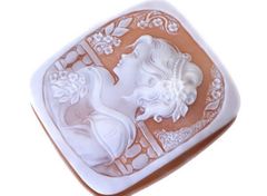 カメオ　ルース　82 貴婦人【作家サインあり】中古　rカメオ 作家品 作家名ありサイン刻印有り シェルカメオルース 美少女 鳥