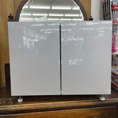 転倒防止収納庫冷蔵庫上じしん作くん ハイタイプ 幅60cm×奥行30.8cm エキスパート藤沢辻堂店のサムネイル
