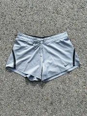 XL NIKE(ナイキ) レディース グレー ランニング ショートパンツ 半ズボン