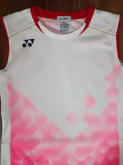 美品 YONEX ヨネックス 日本代表モデル ノースリーブ ユニフォーム O