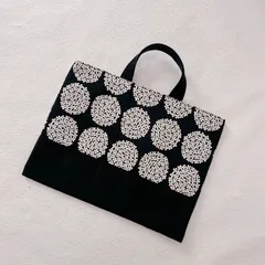 レッスンバッグ 手提げ袋 女の子 北欧風 花柄 サークルフラワー 黒