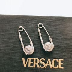 【新品未使用】VERSACE セーフティー ピン ピアス ヴェルサーチェ