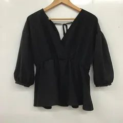 LOWRYS FARM ローリーズファーム カットソー 半袖 半袖カットソー 無地Tシャツ Vネックカットソーのサムネイル